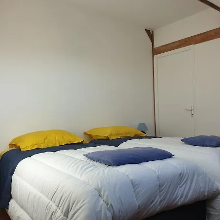 Appartement Logement Récent Pour 4 Voyageurs