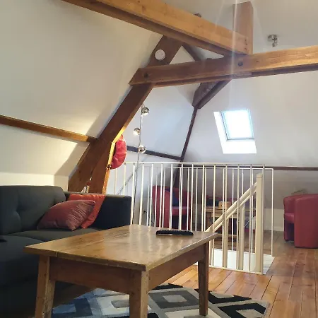 Logement Récent Pour 4 Voyageurs Appartement
